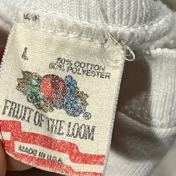 Vintage 90s POW MIam Operation Desert Shield USA Bald Eagle Military Sweatshirt - Picture 7 of 7